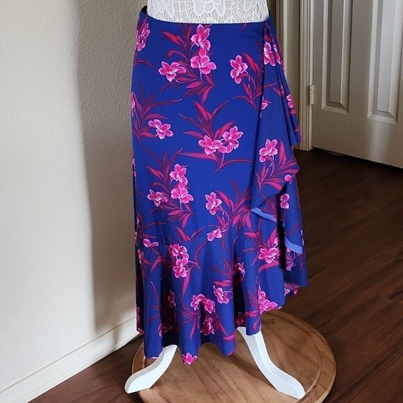 Tommy Bahama Skirt - Picture 1 of 6